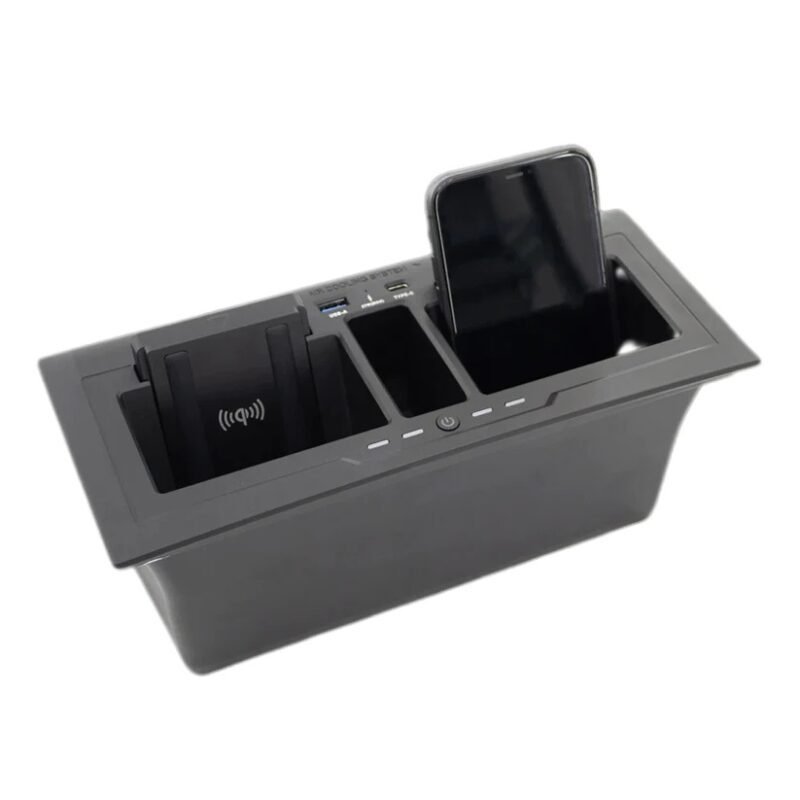 Centre Console Twin Wireless Charging Dock for Defender L663 8 Centre Console Twin Wireless Charging Dock for Defender L663