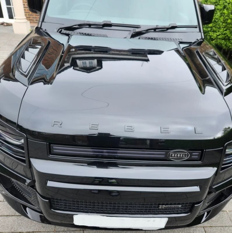Gloss Black Bonnet Insert V3 for Defender L663
