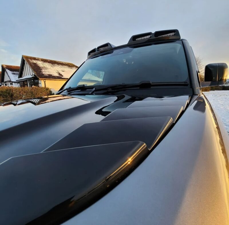 Gloss Black Bonnet Vent Insert V1 for Defender L663