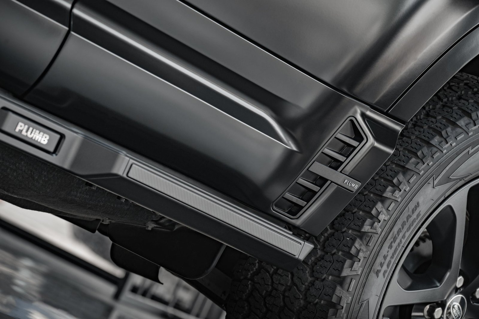 1715179395 997 PLUMB quotM onequot side bar wide body kit